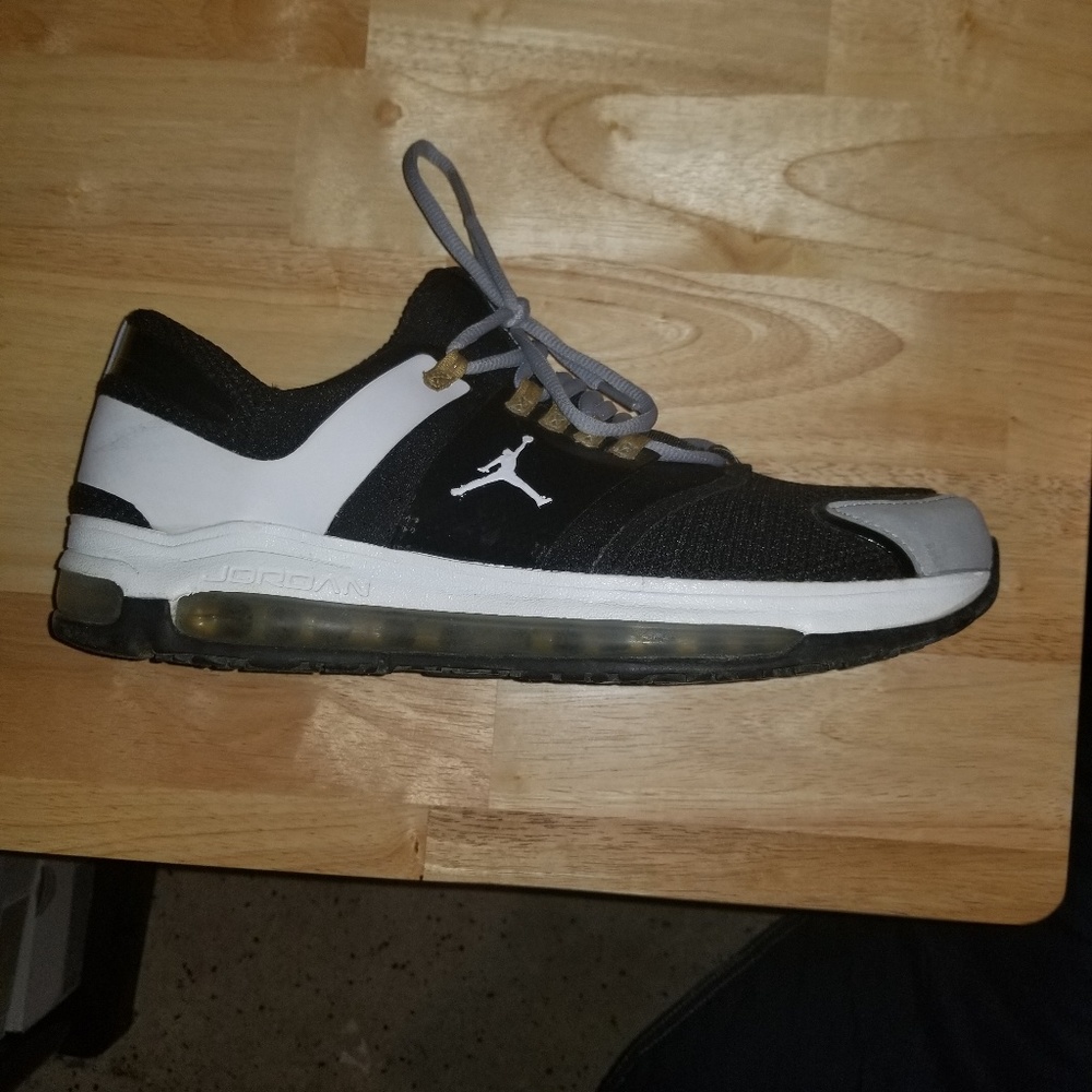 Jordan Jumpman Float Trunner